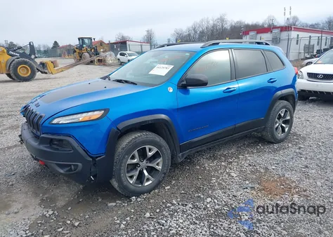 2017 Jeep Cherokee Trailhawk 4X4 из США, поврежденный, VIN 1C4PJMBS4HW601955